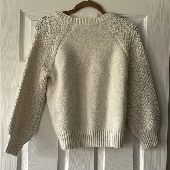 JCREW Women's Off White Sweater (S) - Picture 3 of 3